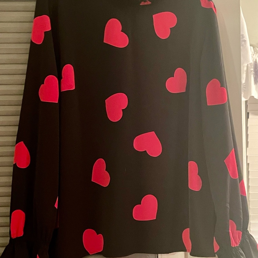 Studio Park x  Shawn Killinger  Women’s Woven Long Sleeve Black Heart Top  Large - Picture 7 of 10